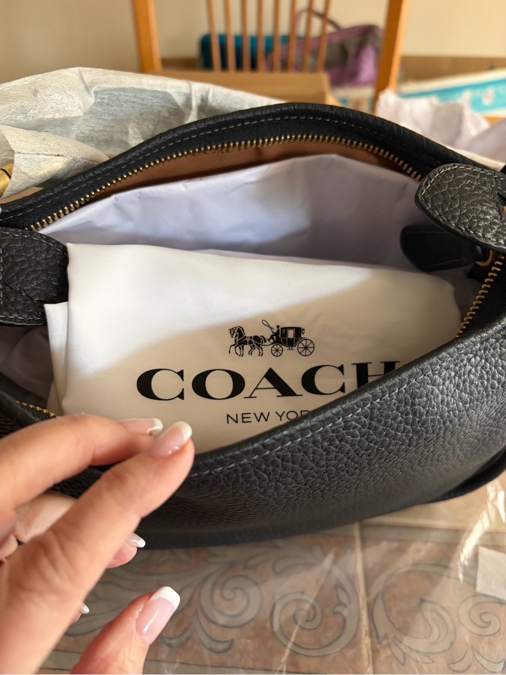 Coach Black Pebbled Leather Shoulder Bag with Gold-Tone Hardware - Picture 2 of 8